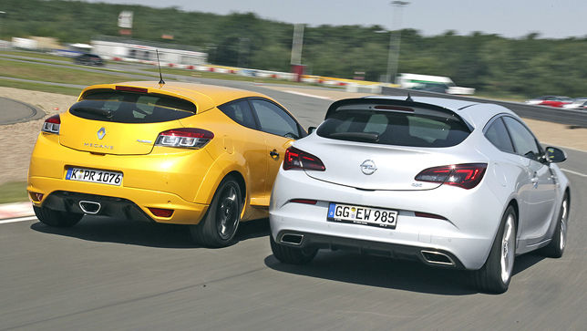 Video Renault Megane Rs Opel Astra Opc Autobild De