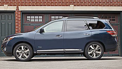 Nissan Pathfinder Hybrid: New York 2013