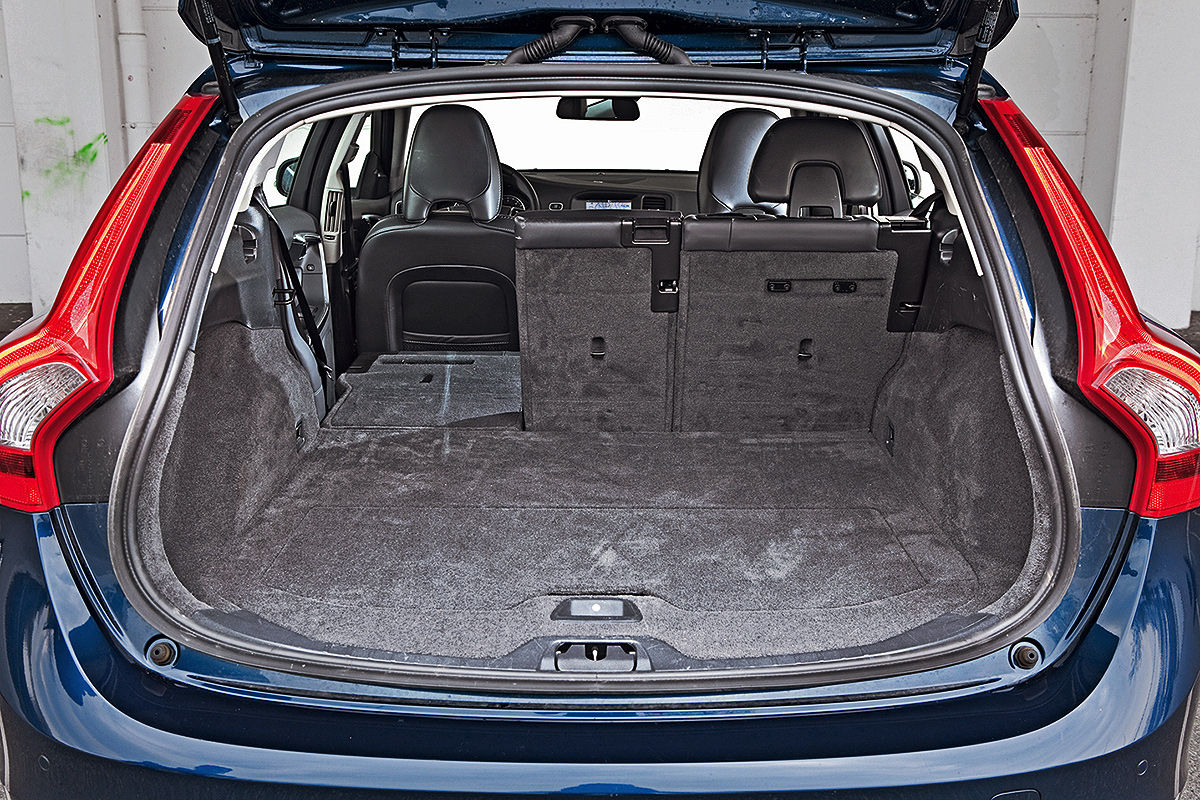 100 000 Kilometer Im Volvo V60 Bilder Autobild De