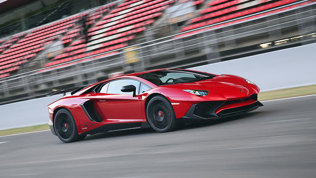 Video Lamborghini Aventador Sv 2015 Autobild De