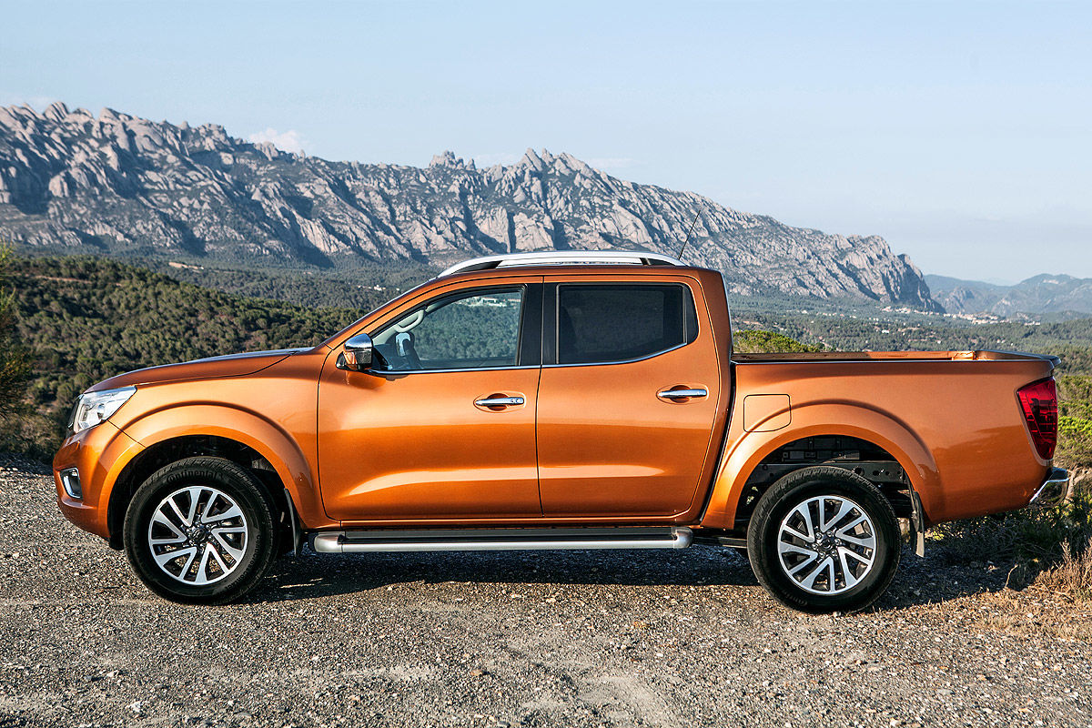 Mercedes-X-Klasse-Nissan-Navara-Vergleic