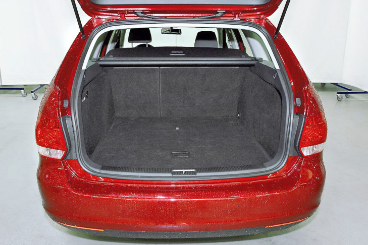 Kofferraum VW Golf Variant