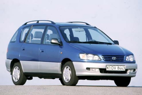 Toyota Picnic (1996-2002)