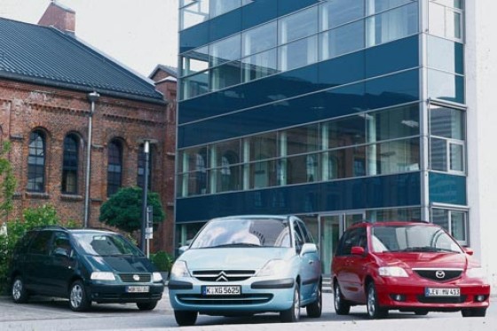 Citro�n C8 gegen Mazda MPV und VW Sharan