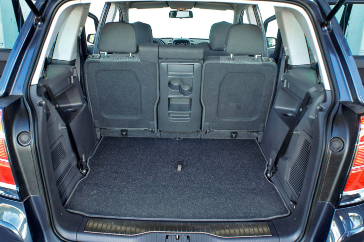 Renault Kangoo, Opel Combo, Skoda Roomster, VW Caddy Life im Test