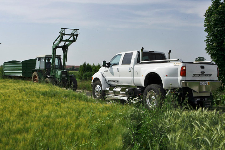 Ford F-650 Traktor
