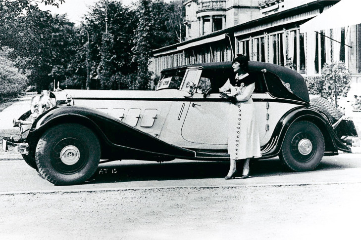 Horch 12 Typ 670