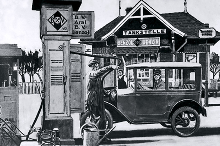 Tankstelle (1924)