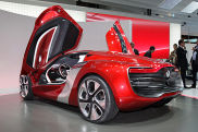 Pariser Autosalon 2010: Renault DeZir