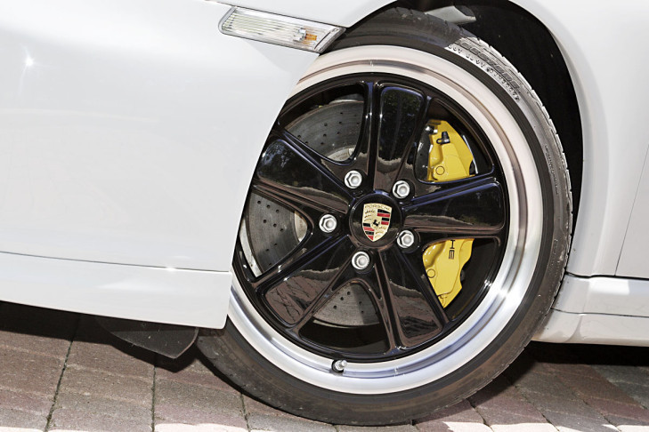 Porsche 911 Sport Classic