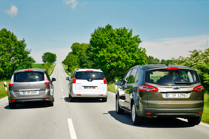 Ford S-Max 2.0 TDCi, Renault Grand Sc&eacute;nic dCi 160, Peugeot 5008 HDi 150 