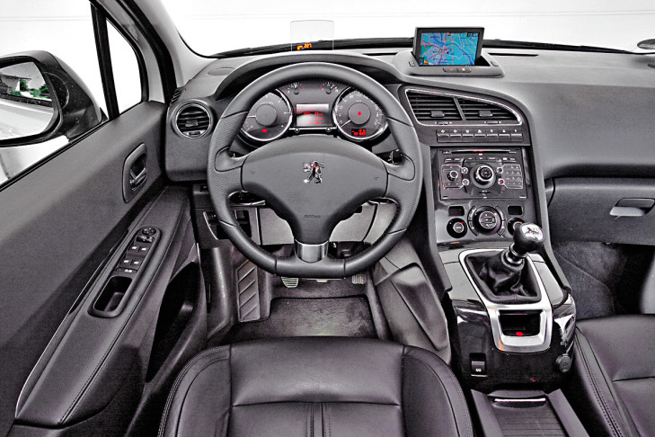 Peugeot 5008 HDi 150 
