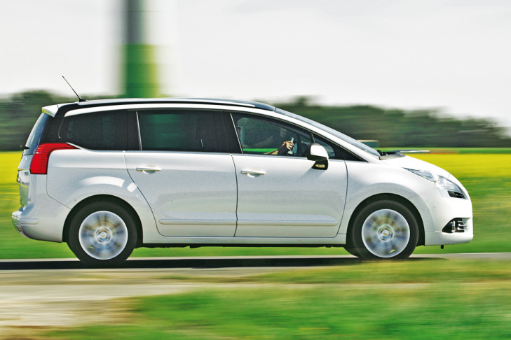 Peugeot 5008 HDi 150 