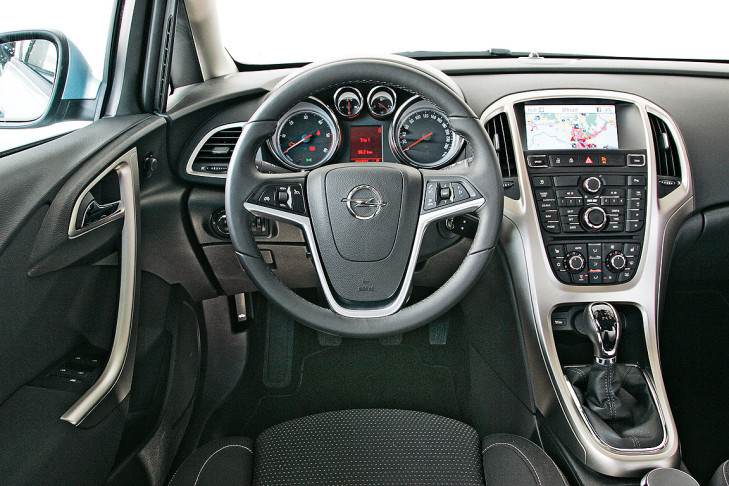 Opel Astra Cockpit