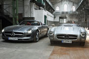 Mercedes SLS AMG Roadster trifft 300 SLS