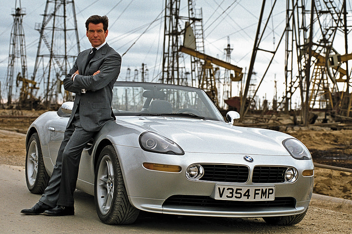 BMW Z8 James Bond 007 Pierce Brosnan Die Welt ist nicht genug