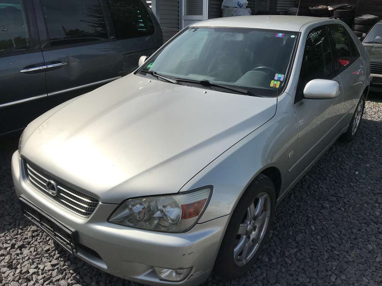 Lexus IS 200 2.0 Automatik / Klima / PDC / Soundsystem