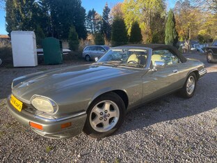 Bild des Angebotes Jaguar XJS 4.0 SELTENES CABRIO VOLLAUSLASTUNG TÜV NEU 1.Hand