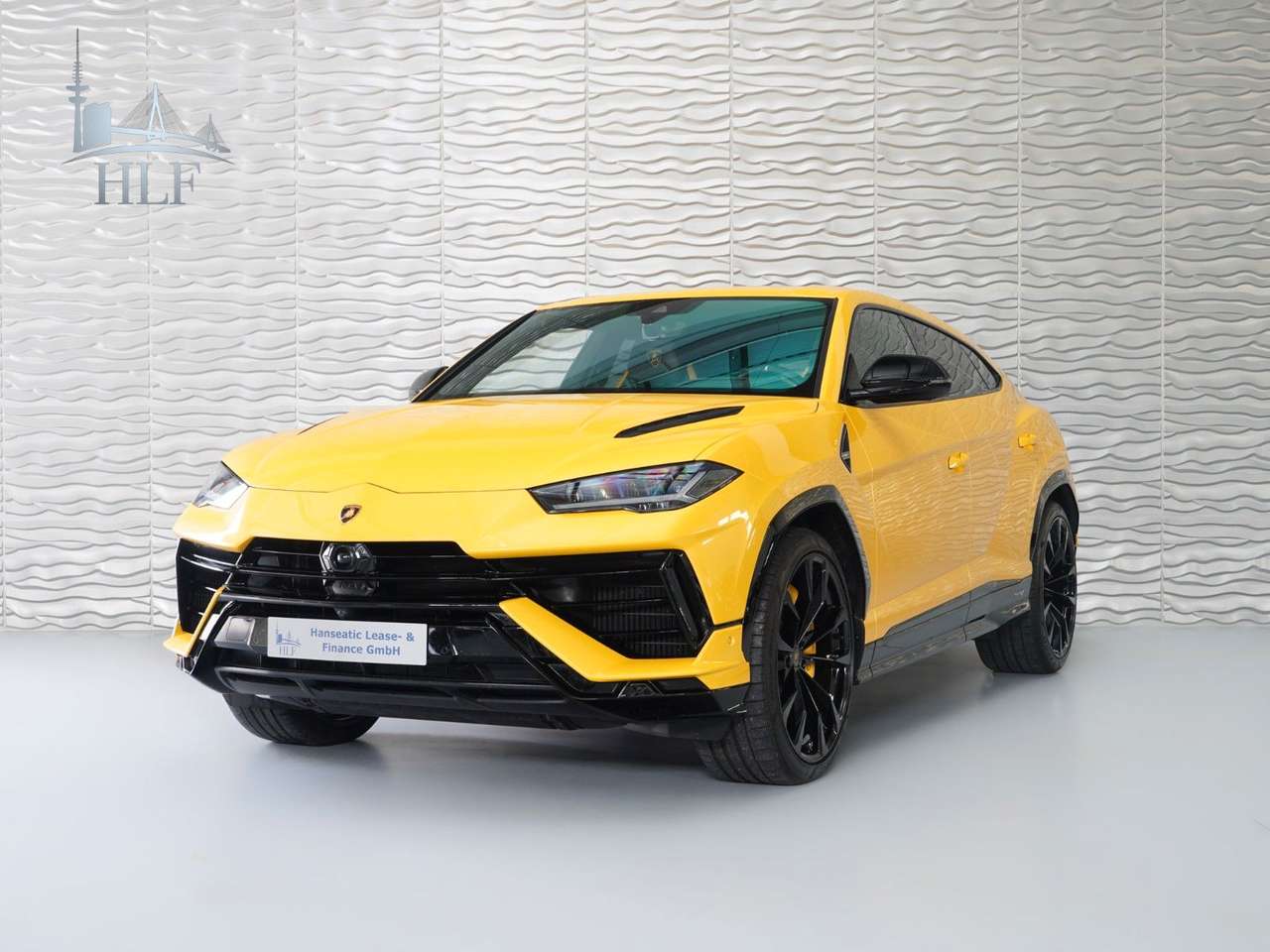 Lamborghini Urus s 2023