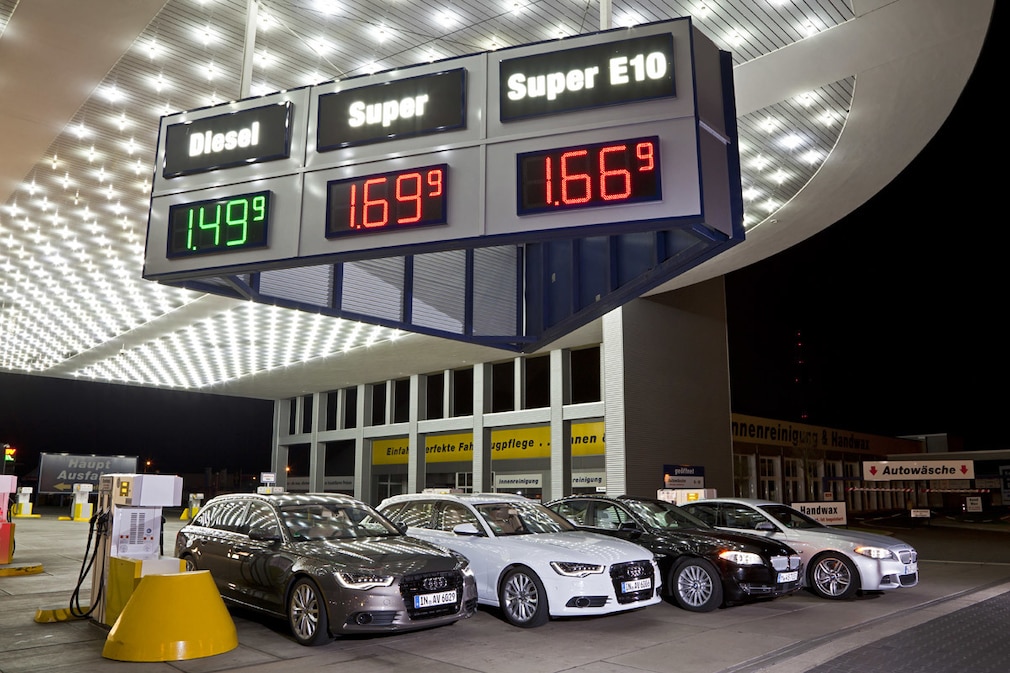 Audi A6 Avant 3.0 TFSI quattro Audi A6 Avant 3.0 TDI quattro BMW 550i xDrive BMW M550d xDrive
