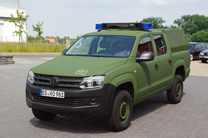 Militär Amarok