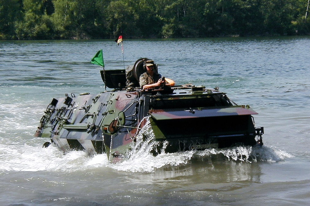 Rheinmetall Transportpanzer Fuchs Rheinmetall Transportpanzer Fuchs