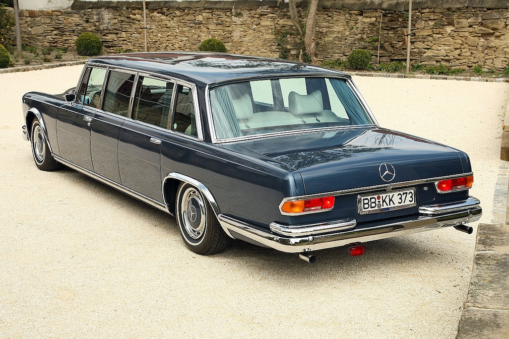 Mercedes 600 Pullman W 100