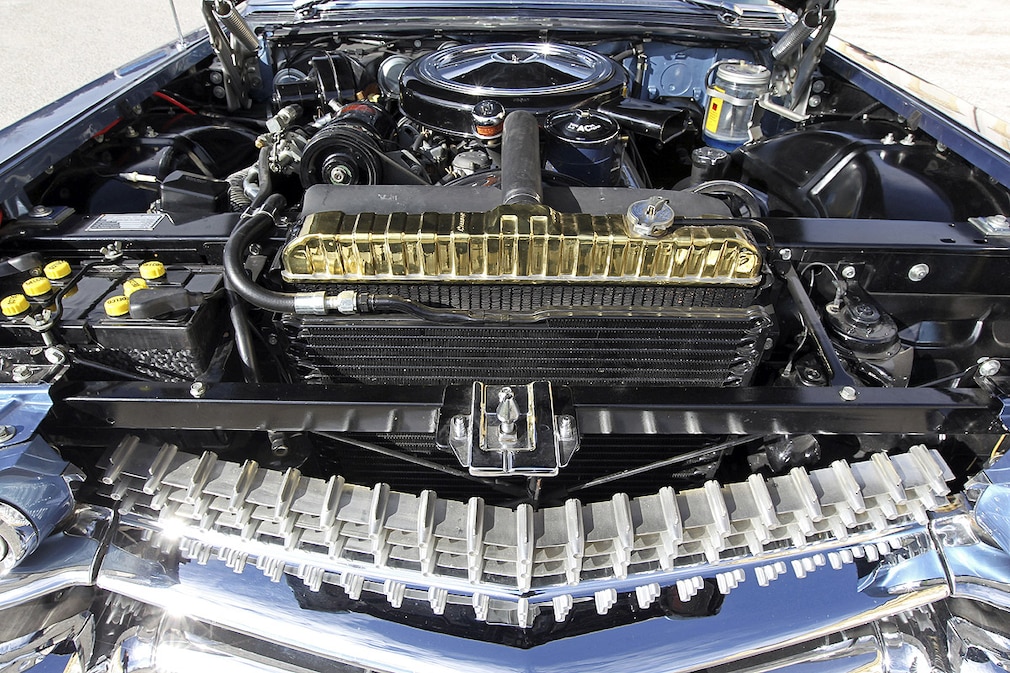 Cadillac Series 62 Sedan 4 Window