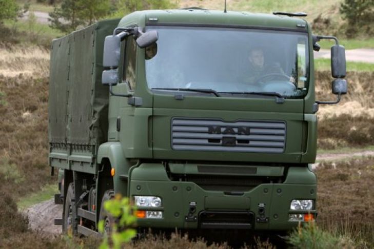 Bilder: Gepanzerte Mercedes-Büffel für die Bundeswehr Bilder: Gepanzerte Mercedes-Büffel für die Bundeswehr
