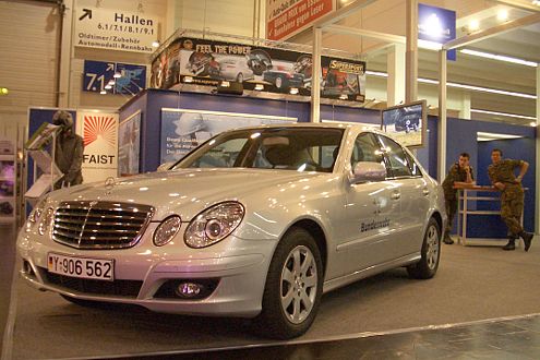 Mercedes E 220 CDI des Bw Fuhrparkservice Mercedes E 220 CDI des Bw Fuhrparkservice