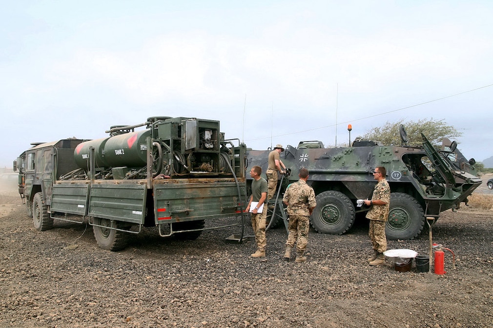 Rheinmetall Transportpanzer Fuchs/ MAN 5t Rheinmetall Transportpanzer Fuchs/ MAN 5t