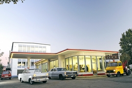 Oldtmer Tankstelle Brandshof Hamburg