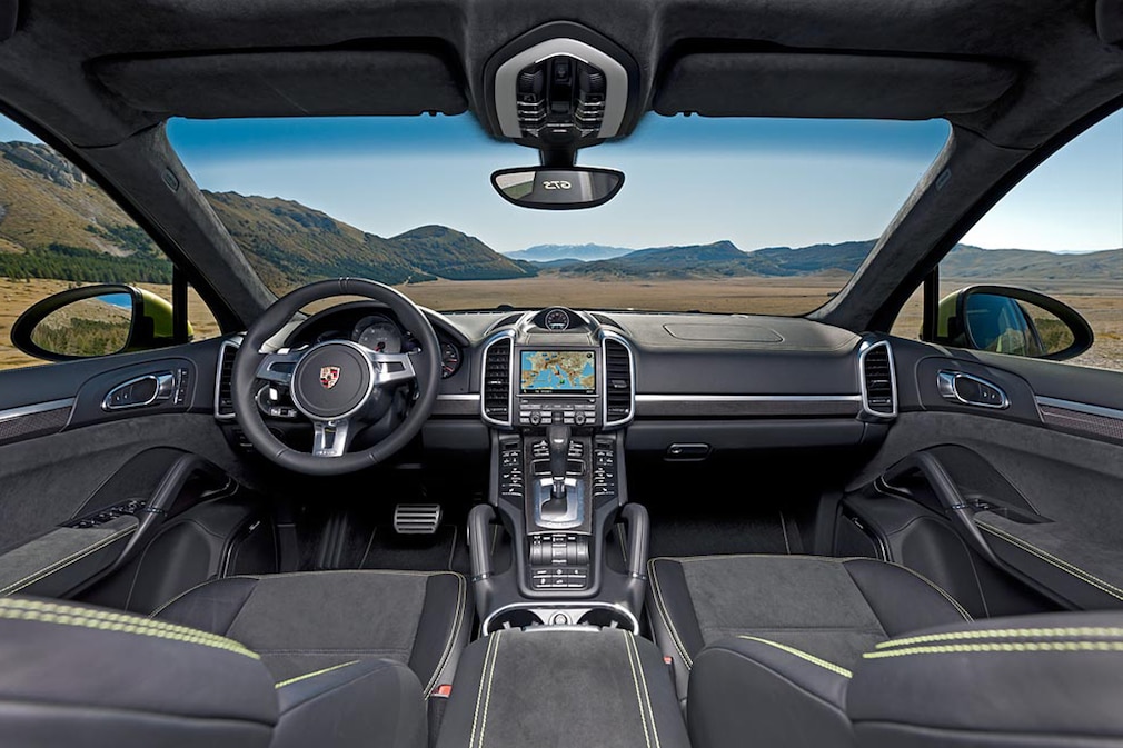 Porsche Cayenne GTS