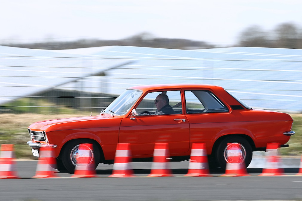 Opel Ascona 1.6