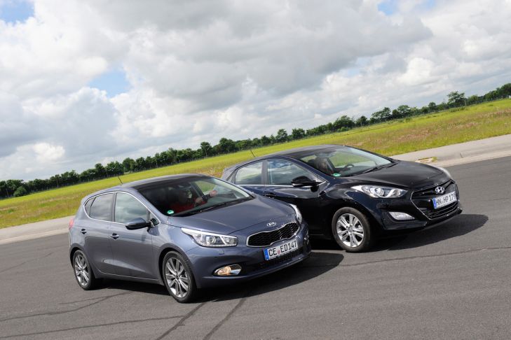 Vergleich Hyundai i30 gegen Kia cee'd Bilder autobild.de