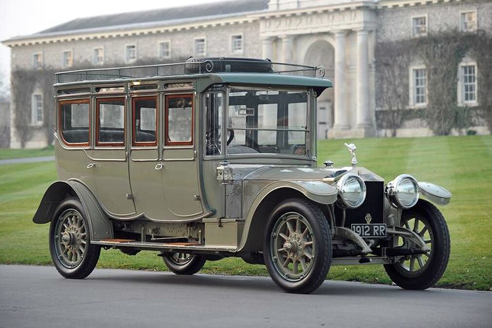 Goodwood: Rolls-Royce "The Corgi"