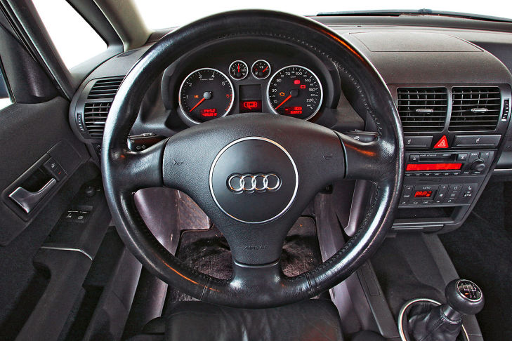 Audi A2