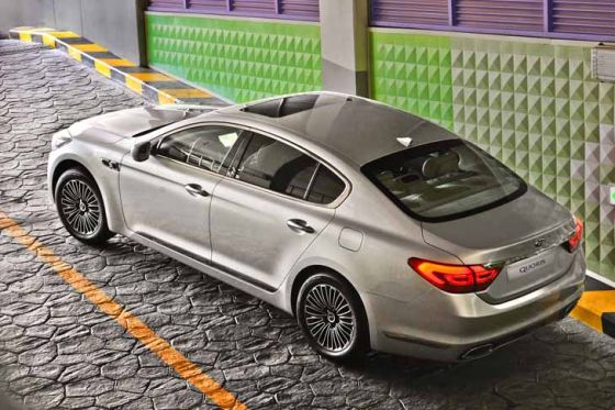 Kia Quoris (K9): Internationale Markteinführung