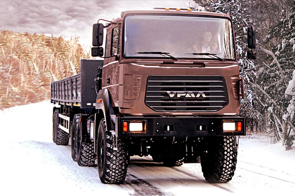 GAZ Ural 63674