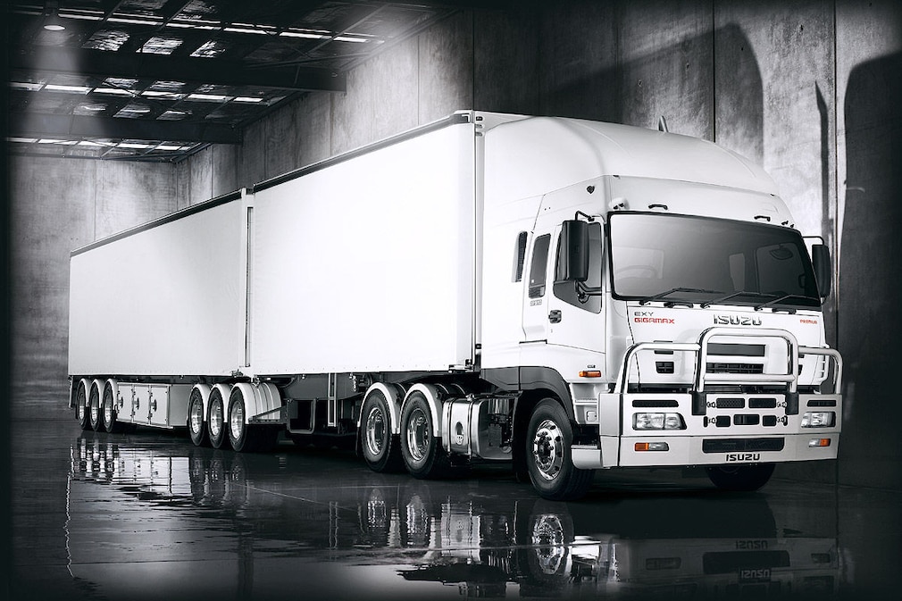 Isuzu 510 GigaMax