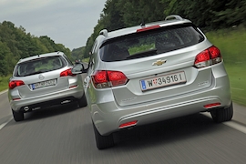 Chevrolet Cruze Opel Astra