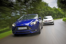 Ford Focus ST VW Golf GTI Edition 35