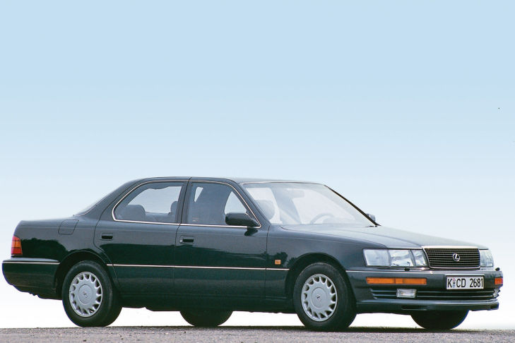 Lexus LS400