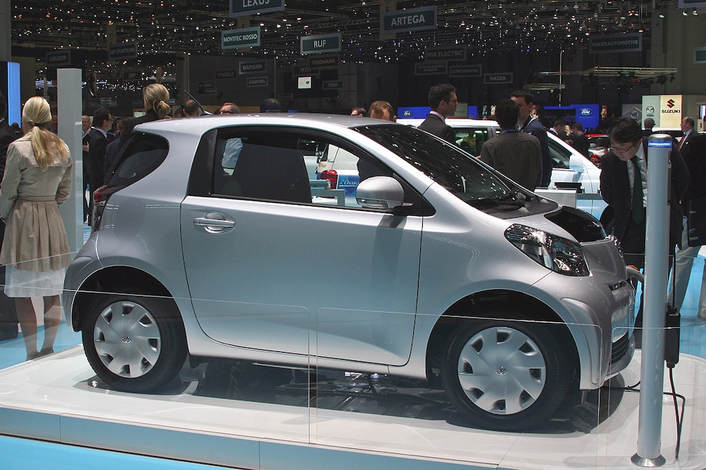 Toyota iQ EV