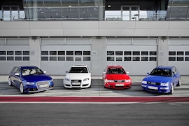 Audi RS 2 Avant Audi RS 4 Avant