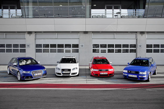 Audi RS 2 Avant Audi RS 4 Avant