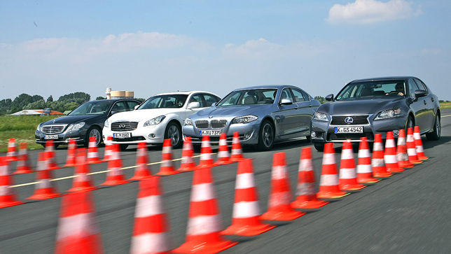 Oberklasse mit Hybrid