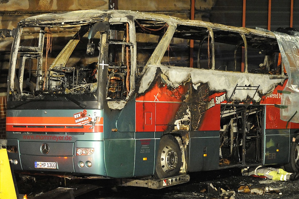 Kabelbrand Ursache fÃ¼r Buskatastrophe mit 20 Toten