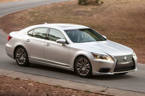 Lexus LS