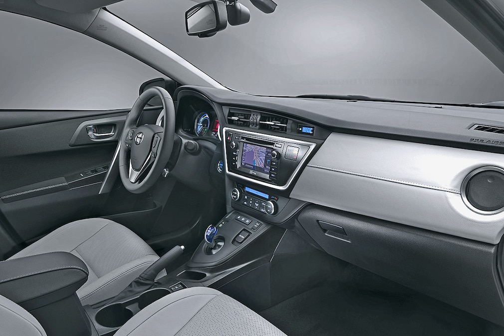 Toyota Auris Hybrid